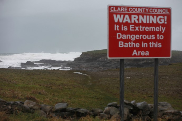Stating the obvious.  White Strand near Spanish Point, Co Clare