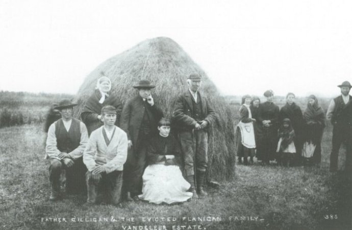 photographing_evictions_vandeleur