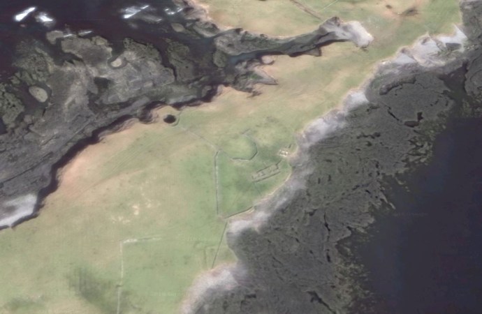 mutton island circle wall