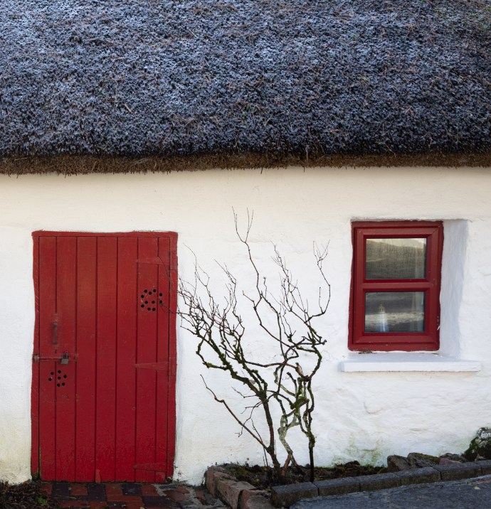 A cottage near The Hooker Bar on Annaghvaan Island